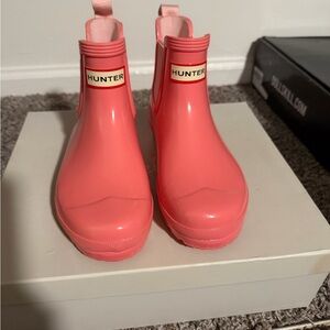 Hunter Pink Chelsea Rain Boots